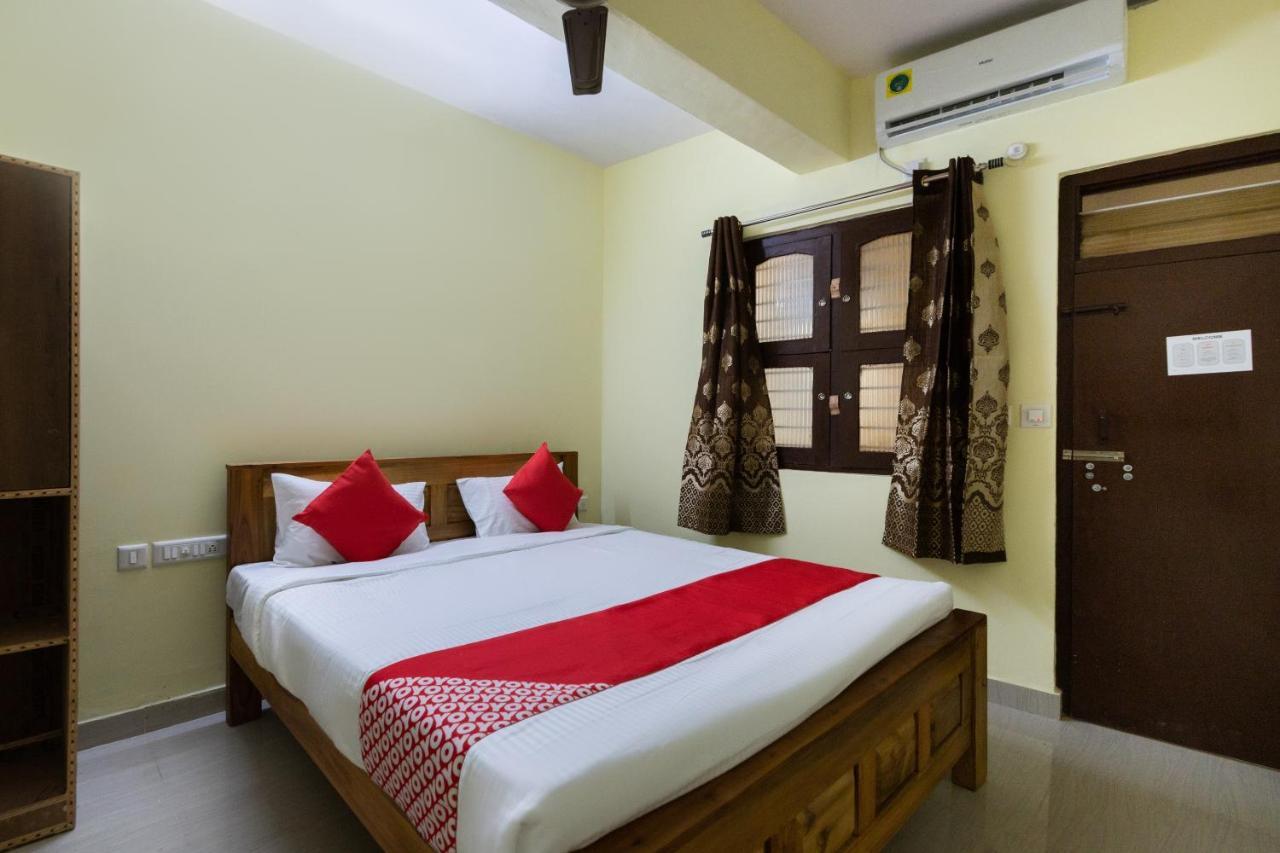 โอโย 67991 กัลปตารุ ลอดจ์ Hotel Hunsur ภายนอก รูปภาพ